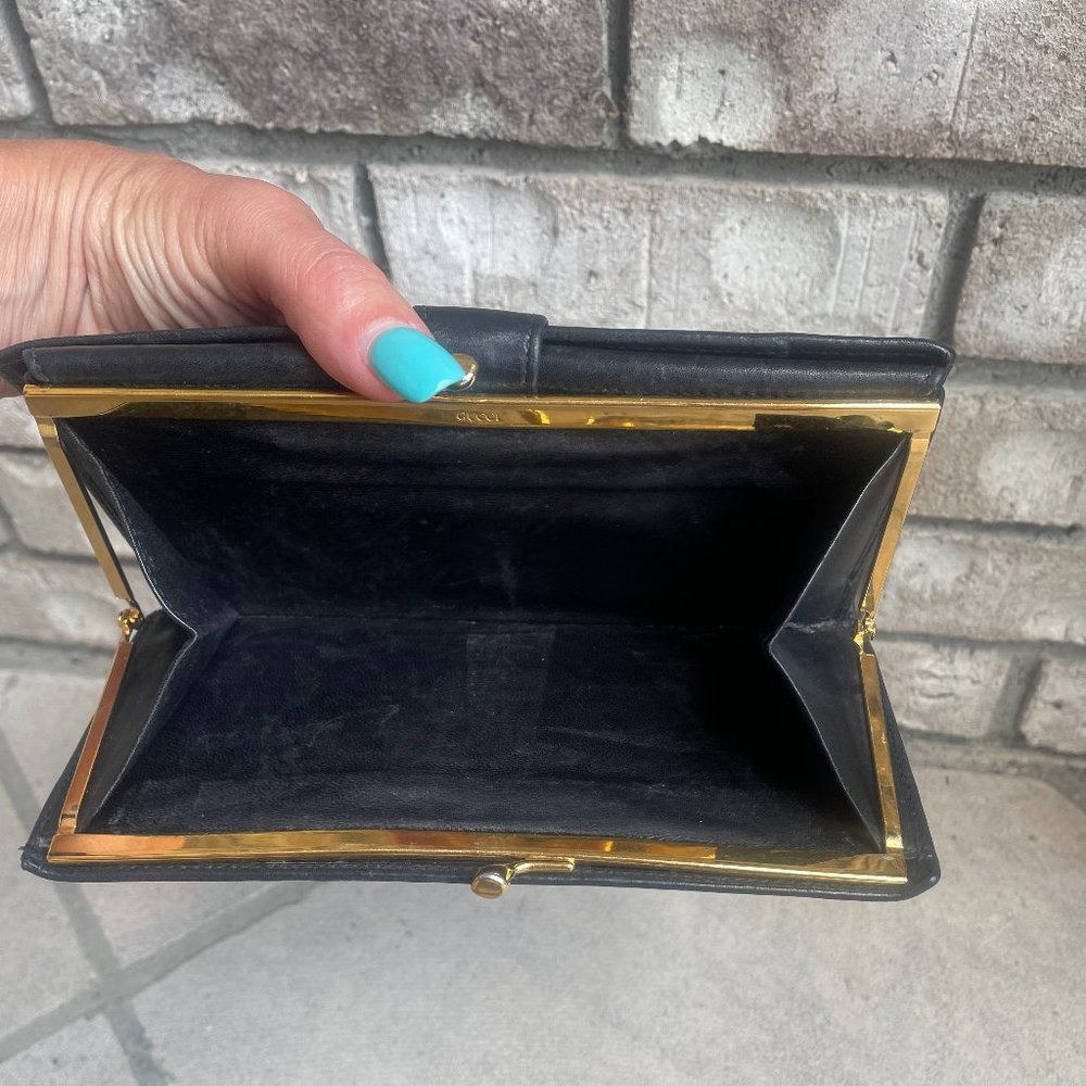 Gucci Vintage Rare Long Wallet w/ Kiss Lock - EUC! - Picture 10 of 16